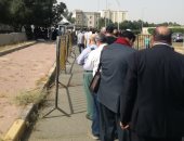 المصريون فى الكويت يشاركون بصور لطوابير الناخبين بالاستفتاء على الدستور