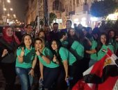 صور.. العاملون بمصر للطيران ينظمون مسيرة لدعم التعديلات الدستورية