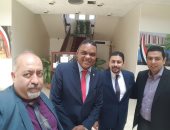 إقبال الاستفتاء بمقر السفارة المصرية بمسقط لليوم الثانى على التوالى