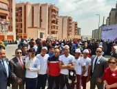 صور.. أهالى الأسمرات ينظمون مسيرات حاشدة للدعوة للمشاركة فى الاستفتاء