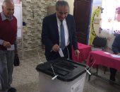 فيديو وصور..وزير التموين يدلى بصوته ويؤكد: المشاركة رسالة للعالم باستقرار الوطن  