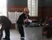  رئيس حزب الوفد يدلى بصوته فى الاستفتاء على التعديلات الدستورية