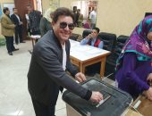  هاني شاكر يدلي بصوته علي التعديلات الدستورية فى الهرم