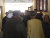 محافظ الفيوم يتفقد عددا من لجان الاستفتاء على الدستور.. صور