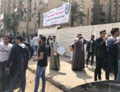 ناخبون يستعينون بالمزمار البلدى للحث على المشاركة بالاستفتاء بمدينة نصر 