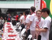 شاهد.. تحدى أكل الفلفل الأمريكى الحار فى بكين