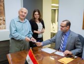 فى ثانى أيام التصويت بالخارج.. المصريون باستراليا يشاركون بالاستفتاء.. صور