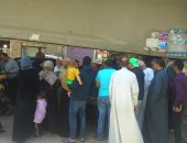 صور.. إقبال كثيف للمواطنين للاستفتاء على التعديلات الدستورية بالبدرشين