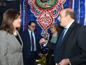 وزيرة التخطيط أثناء الإدلاء بصوتها فى الاستفتاء : المشاركة واجب وطنى