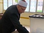 صور.. خالد الجندى يدلى بصوته فى أكتوبر: موقفى ثابت تجاه الدولة وأفتخر به