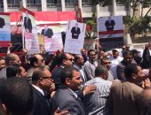 مسيرة حاشدة بقيادة نائب دار السلام خالد عبد العزيز للمشاركة فى الاستفتاء