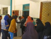 فيديو وصور.. أبناء مطروح يواصلون التوافد على اللجان.. والمرأة تفوق بحلايب وشلاتين