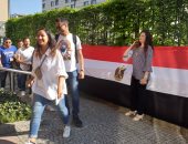 صور.. الشباب يكتسحون الاستفتاء على الدستور فى السفارة المصرية بألمانيا