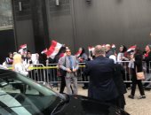 المصريون بنيويورك يحتشدون أمام القنصلية لليوم الثالث للإدلاء بأصواتهم.. فيديو وصور