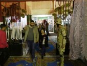 المرور: التنسيق مع إدارات الحماية المدنية لفحص السيارات المتروكة بمحيط اللجان