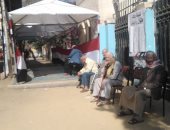 صور.. إقبال المواطنين بالمعادى للمشاركة فى ثانى أيام الاستفتاء على الدستور