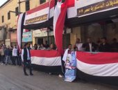  طوابير المواطنين أمام لجان الشرابية فى ثانى أيام الاستفتاء