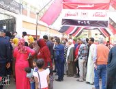 شاب بلجنة استفتاء: نعم للدستور وأطالب الجميع بالنزول للمشاركة