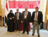 25 صورة تلخص الساعة الأولى لتصويت المصريين فى جدة على استفتاء تعديل الدستور