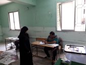 صور.. توافد المواطنين على لجان قصر الدوبارة والملك الصالح ثانى أيام الاستفتاء