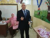 صور.. رئيس مصلحة الجمارك يدلى بصوته فى الاستفتاء على تعديل الدستور