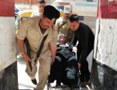 صور.. رغم مرضهن.. سيدات على كراسى متحركة يتصدرن المشهد الانتخابى بالشرقية