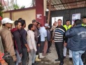 المصريون يشرحون الديمقراطية للعالم فى صناديق الاستفتاء..  الوطنية للانتخابات:إقبال كثيف من المواطنين بثانى أيام الاستفتاء.. المستشار محمود الشريف:لم نتلقى شكاوى واللجان فتحت بموعدها..والنتائج بموعد أقصاه 5 أيام