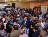 صور.. محافظ الأقصر ومدير الأمن يتفقدان اللجان وسط زيادة إقبال المواطنين