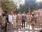 صور.. رئيس لجنة الحلواصى بالمنوفية: الإقبال كبير ويتزايد ونساعد كبار السن