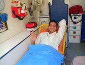 صور.. إسعاف قنا تنقل شابا مصابا بكسر إلى لجنته للاستفتاء على الدستور