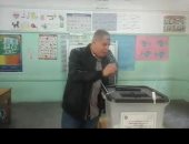 صور.. شوبير يدلى بصوته فى الاستفتاء على التعديلات الدستورية بميت عقبة