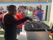 كريم شحاته يدلى بصوته فى الاستفتاء علي التعديلات الدستورية