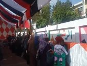 فيديو.. طوابير السيدات أمام مدرسة السيدة نفيسة بالنهضة للمشاركة بالاستفتاء