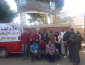 فيديو.. احتشاد عشرات المواطنين أمام لجان التبين فى ثالث أيام الاستفتاء