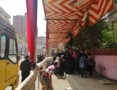 صور.. إقبال كثيف بلجان الوراق وبشتيل على لجان الاستفتاء للإدلاء بأصواتهم