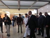 صور.. مدير أمن مطار القاهرة يتفقد لجان الاستفتاء على التعديلات الدستورية