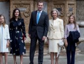 صور.. العائلة المالكة الإسبانية تحتفل بعيد الفصح بعد عام من خلافات ملكة إسبانيا وحماتها