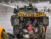 الجيش الكندى يشارك فى عملية لإنقاذ ضحايا الفيضانات فى كندا