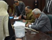 محافظ الدقهلية بقرعة حج الجمعيات: سعادتنا كبيرة بالأجواء الروحانية التى نعيش فيه