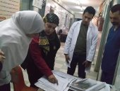 وكيل صحة المنوفية تتفقد مستشفى الشهداء المركزى وتحيل المخالفين للتحقيق