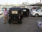 قارئ يشارك بصورة لانتشار التوكتوك بميدان رمسيس