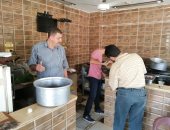 صور.. إعدام أسماك فاسدة وتحرير 13 محضرا تموينيا فى حملة بالوادى الجديد