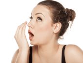 رائحة الفم الكريهة قد تكون مؤشرا على هذه الأمراض