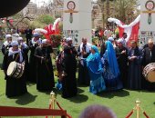 عروض للفنون الشعبية والتنورة بالحديقة الدولية بحضور المحافظ