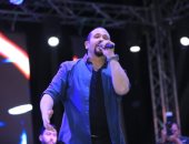  هشام عباس يطرح ألبومه الجديد على مراحل