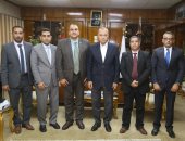 محافظ قنا يلتقى بمدير الادارة المركزية لميناء سفاجا البحرى لتعزيز الاستفادة من الميناء