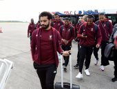 شاهد.. وصول ليفربول بقيادة محمد صلاح إلى برشلونة استعدادًا لموقعة الأبطال