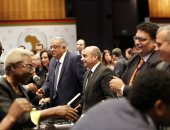 مصر تتقدم بتقريرها الدورى لـ"أفريقية حقوق الانسان".. تطالب بتفسير المادة 15 من العهد الدولى للحقوق الاقتصادية والاجتماعية.. محمد فايق: الدولة المصرية حققت إنجازات غير مسبوقة.. وعمر مروان: نحن على الطريق الصحيح