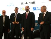 صور.. منتدى الاقتصاد العربى ببيروت يكرم رئيس الوزراء: مهندس تخطيط المدن والتوسع العمرانى