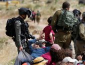 قوات الاحتلال الإسرائيلى تقتحم بلدة بالقدس لاعتقال شاب فلسطينى